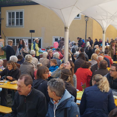 Bild vergrößern: Ansbach frühstückt regional & fair                    