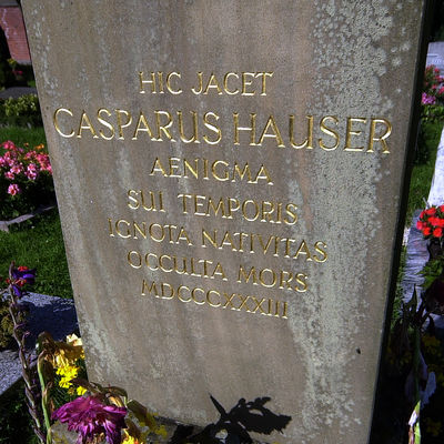 Bild vergrößern: Kaspar Hauser Grab    