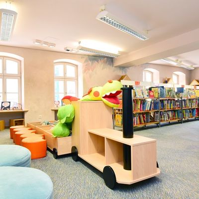 Bild vergrößern: Stadtbücherei_Kinderbibliothek