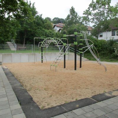 Bild vergrößern: Spielplatz Bayreuther Straße 1