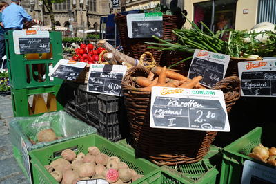 Bild vergr��ern: Wochenmarkt