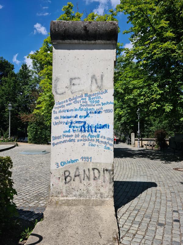 Segment der Berliner Mauer 