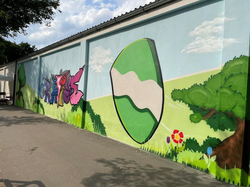 Zum Stadtjubiläum: Neues Graffiti an der Residenzstraße