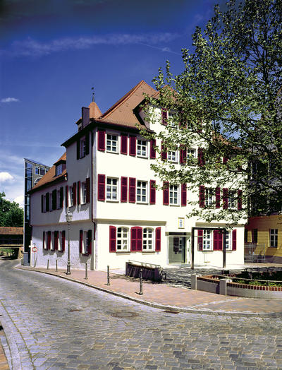 Bild vergrößern: Hauptgebäude Markgrafenmuseum