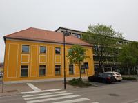 Bild vergr&ouml;&szlig;ern: Verwaltungsgeb&auml;ude N&uuml;rnberger Stra&szlig;e 32
